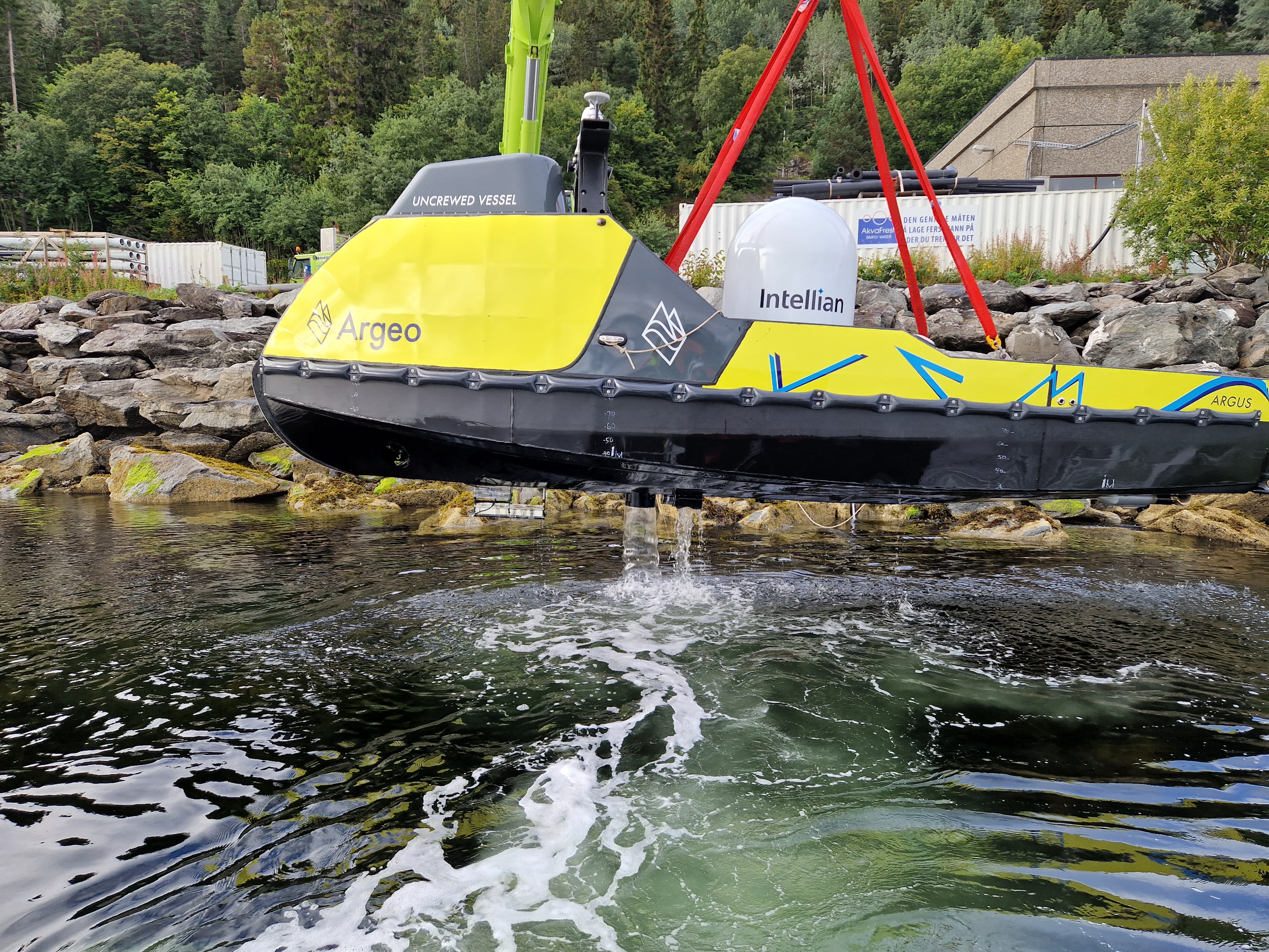 Offshore deck operations